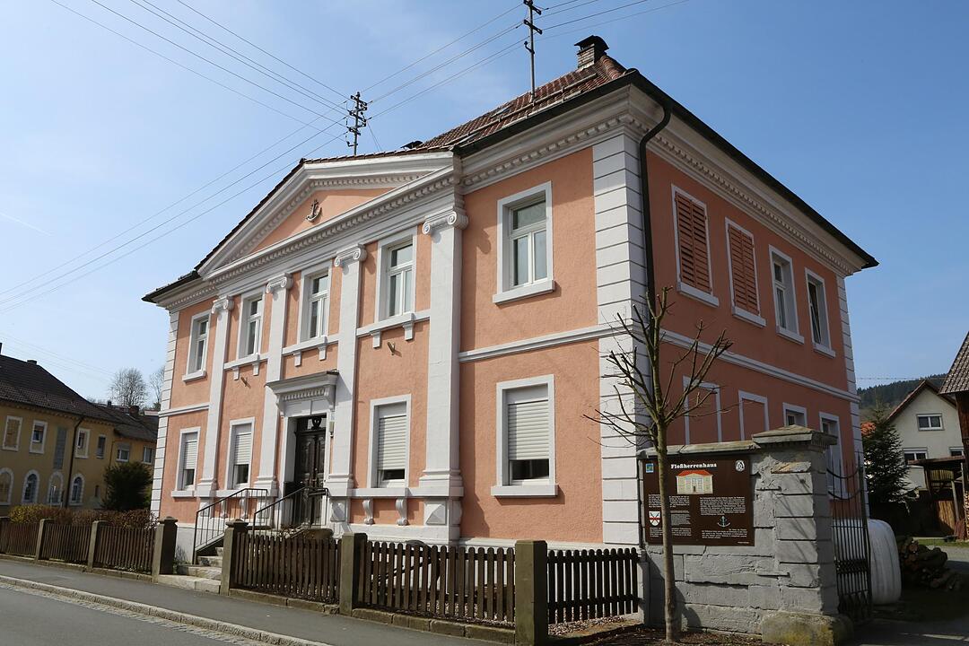 SoS Unterrodach im Lkr. KC; Foto: Barbara Herbst