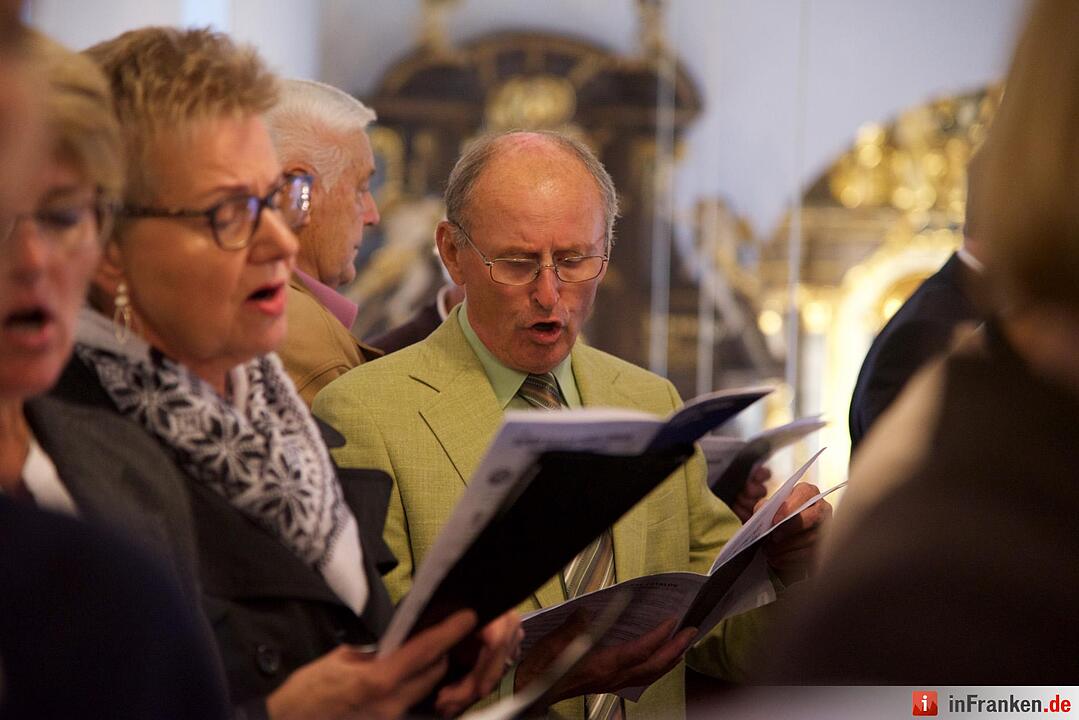 Nach einjähriger Kirchensanierung: Hannberg feiert die Wiedereröffnung der Wehrkirche der Pfarrei Geburt Mariens Hannberg