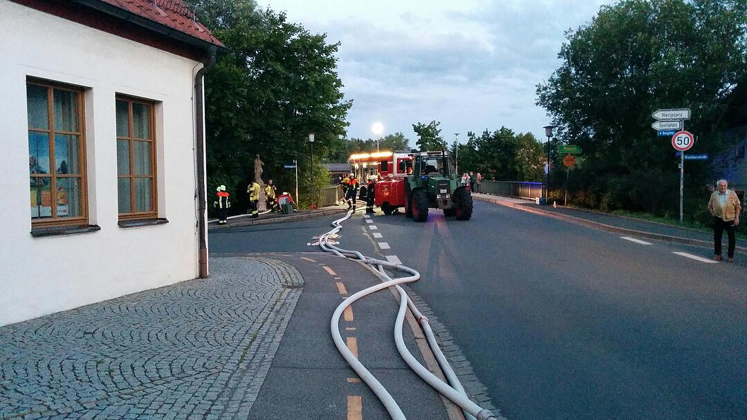 In Marktzeuln ist es in einer Kart-Bahn zu einer Verpuffung gekommen. Ein Mann wurde schwer verletzt.