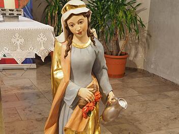 Die Hl. Elisabeth von Thüringen bereichert die Schönderlinger St.-Josef-Kirche. Foto: Beatrix Lieb