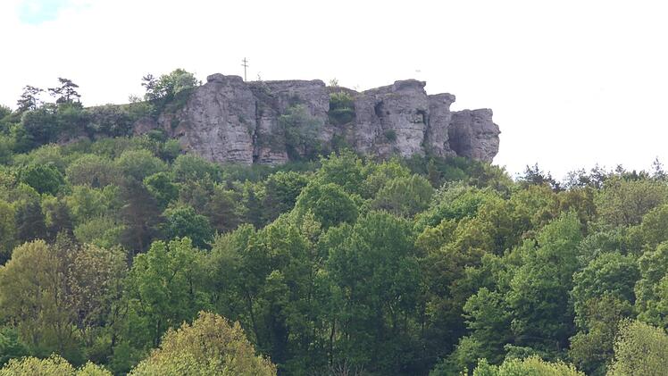 Wer am 1. Mai (und danach) von Bad Staffelstein aus zum Staffelberg hinaufsteigen möchte, der muss einen geringfügigen Umweg in Kauf nehmen.Matthias Einwag