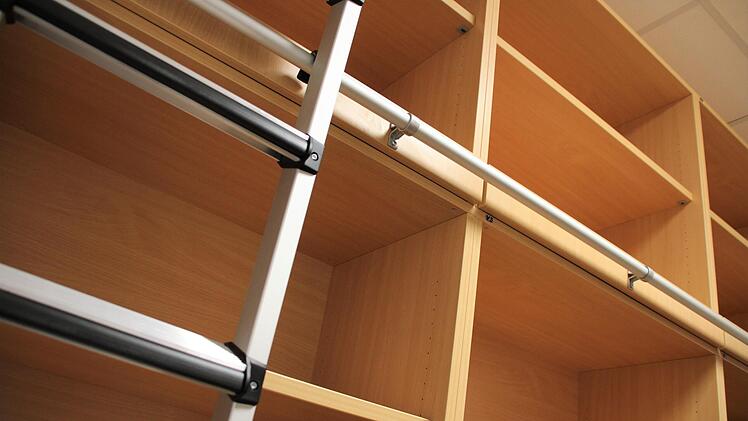 Die neue Bibliothek ist noch leer. Foto: Julia Raab