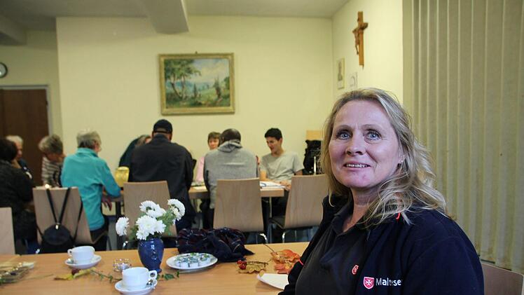 Brigitte Schlee-Söder ist Ansprechpartnerin für Geflüchtete und Einheimische, die sich bei der Integration einbringen möchten. Foto: Ulrike Müller