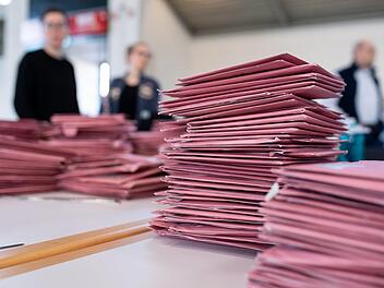 Bis Sonntag um 18 Uhr müssen die Wahlbriefe bei den Gemeinden eingegangen sein.  Symbolfoto: Sven Hoppe, dpa