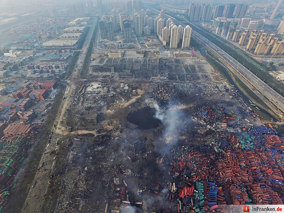 Huge explosion rocks Chinese port city of Tianjin