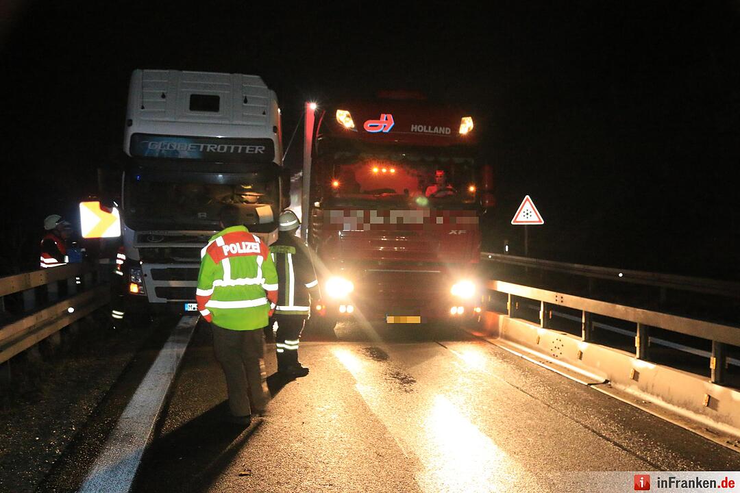 Pannen-Lkw in der A70-Baustelle Würgauer Berg