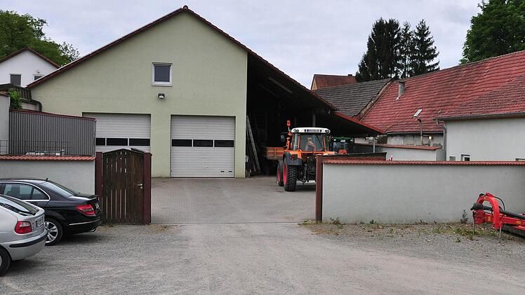 110 700 Euro hat die Gemeinde Wonfurt in diesem Jahr für die Erweiterung und bessere Ausstattung des Bauhofs (im Bild) in den Haushalt eingestellt. Foto: Ulrike Langer