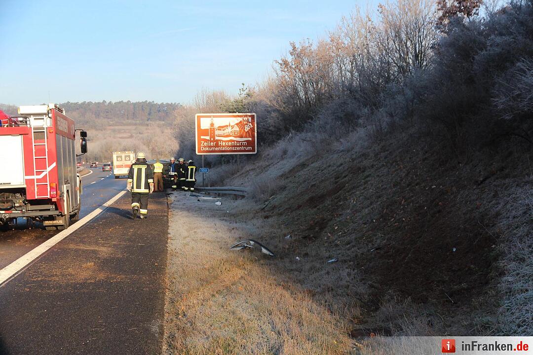 Betrunkene überschlägt sich mit Pkw auf A70