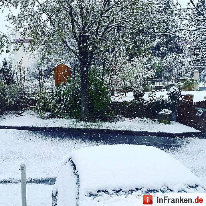 Franken: Ostermontag versinkt im Schnee