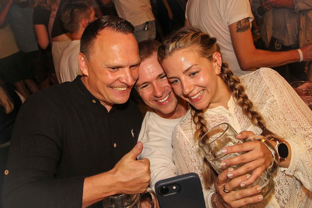 Frontal Party Pur feierte ihre Premiere bei der Bierwoche.