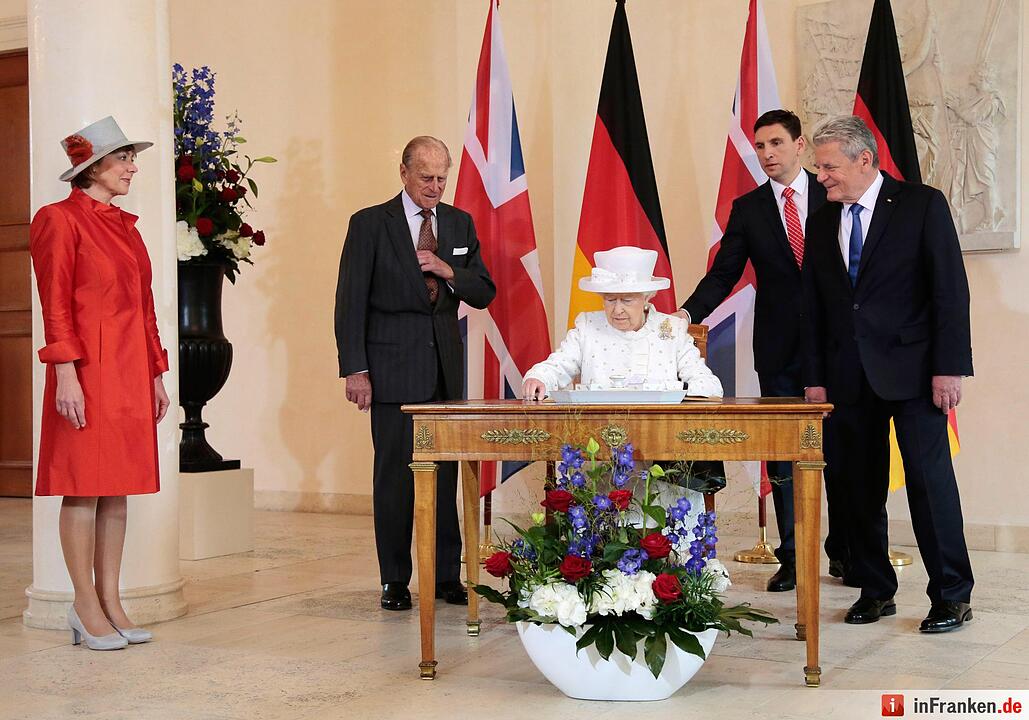 Britische Queen besucht Deutschland