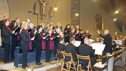 Die Bläsergruppe St. Georg Friesen und der Kirchenchor Friesen laden zum Abendkonzert am Sonntag nach Marienweiher.  Foto: Heike Schülein