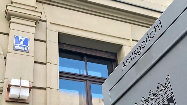 Ein langes Vorstrafenregister hatte ein Angeklagter, der vor dem Schöffengericht stand.