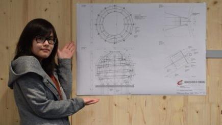 Das Bauwerk von Thi Bao Uyên Phams ähnelt ein wenig der imposanten Kuppel des Reichstags in Berlin. Foto: Mario Pfeuffer