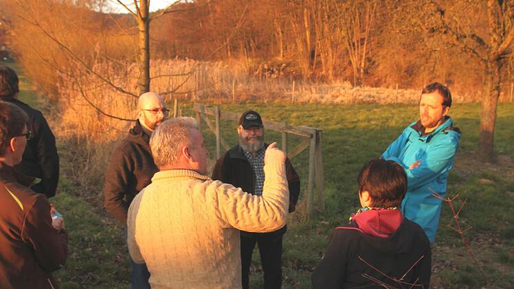 In diesem Bereich sollt der Alte Mühlbach wieder in den Talgrund und das ehemalige Bachbett verlegt werden.