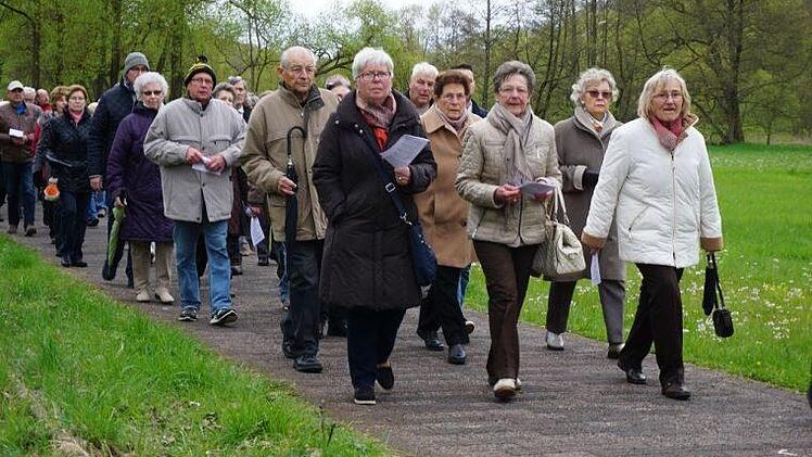 Unter dem biblischen Satz "Sucht der Stadt Bestes" fand die diesjährige St. Georgs-Prozession in Bad Brückenau zu Ehren des Schutzheiligen statt. Foto: Marion Eckert