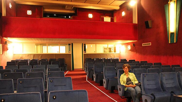 Carola Berner-Löhmer beschäftigt die Frage, ob Corona den Rückzug des klassischen Kinoerlebnisses noch beschleunigt. Foto: Ulrike Müller