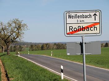 Die Straße zwischen Roßbach und Rupboden: Hier stehen umfangreiche Bauarbeiten an. Foto: Ulrike Müller