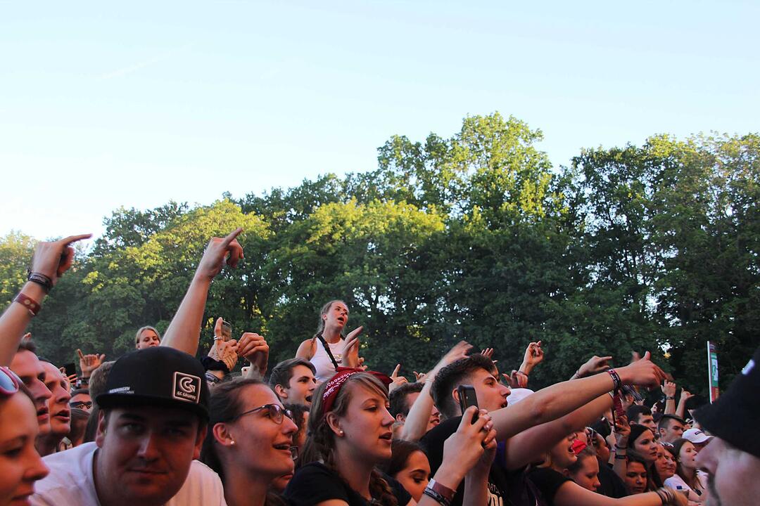 BONEZ MC und RAF Camora bringen die Meute bei Rock im Park 2019 zum eskalieren