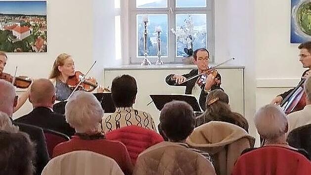 Leonie, Kathrin, Borge und Malte ten Hagen als Geschwisterquartett TenHagen vereinen Profession, Leidenschaft und eine besondere Kommunikation zwischen ihren Instrumenten. Das kam bei ihrem Konzert deutlich zum Ausdruck.