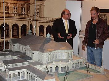 Auf der Suche nach Locations (Drehorten): Peter Weidisch (links) und Max Kidd.  Foto: Edgar Bartl