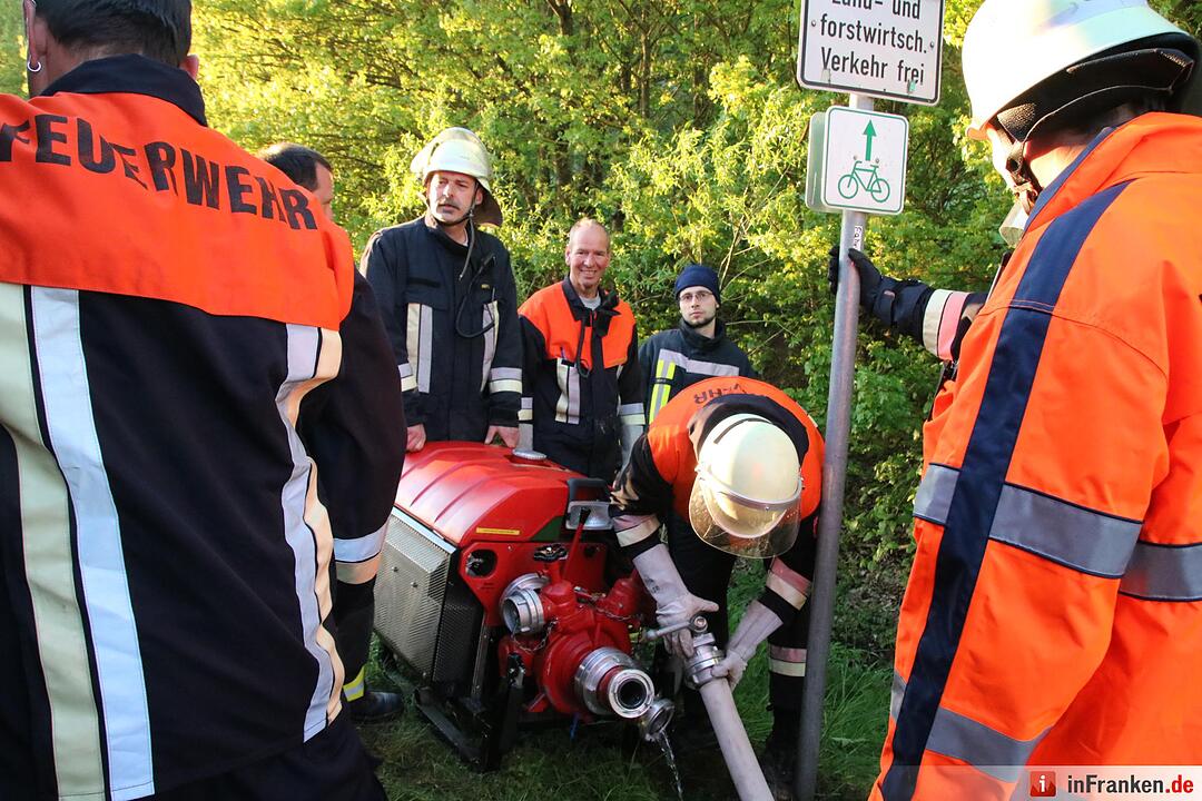 Hoher Schaden bei Stallbrand bei Nüdlingen