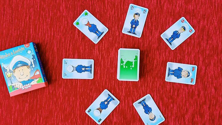 Rinks und Lechts im Test - das richtungsweisende Kartenspiel