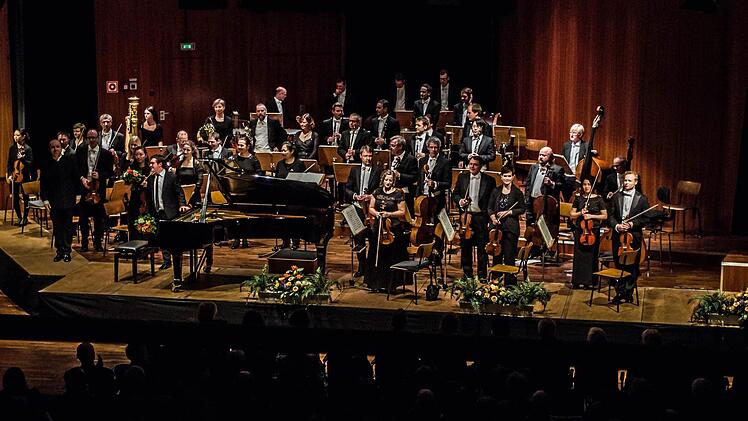 Impressionen vom SInfoniekonzert im Coburger KongresshausFoto: Jochen Berger