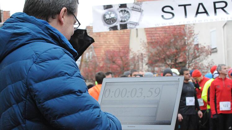 Im Vorjahr gab es eine Rekordbeteiligung beim Fuschter Silvesterlauf. Foto: ssp