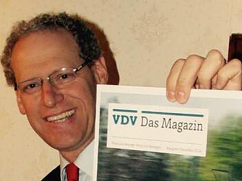 Herzogenaurachs SPD-Bürgermeister German Hacker warb beim politischen Aschermittwoch für die StUB. Fotos: Peter Groscurth