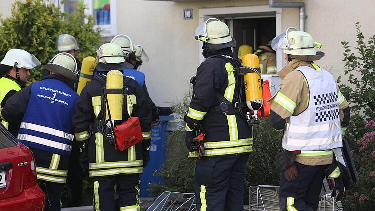 Ein kleiner Brand in einem Keller in der Adam-Krafft-Straße in Bamberg hat am Donnerstag einen Polizei- und Feuerwehreinsatz ausgelöst. Foto: News5 / Herse