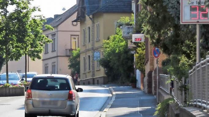 Die Stadt misst eine Woche lang die Geschwindigkeiten der Autofahrer in der Schönbornstraße. Foto: Benedikt Borst