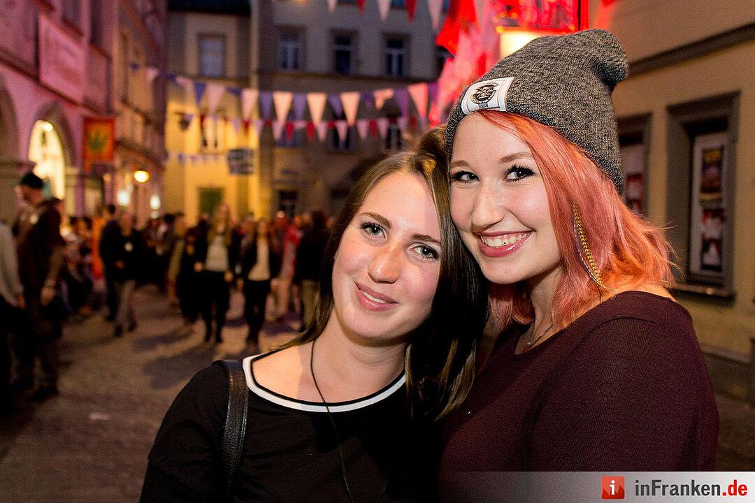 Sandkerwa: Partyfotos