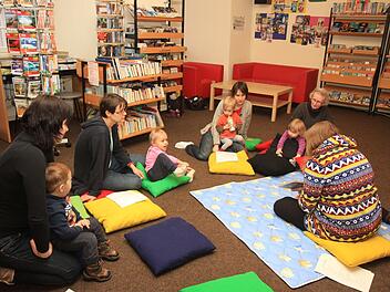 Die Stadtbücherei hat auch Veranstaltungen für Kleinkinder im Angebot. Richard Sänger (Archiv)