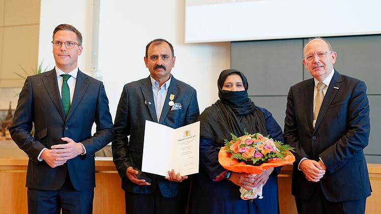Rettungsmedaille f&uuml;r Taxifahrer Muhammad Afzal
