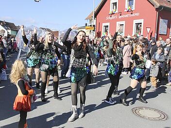 Beliebteste Faschingsumz&uuml;ge in Franken - der gro&szlig;e Top-10-&Uuml;berblick