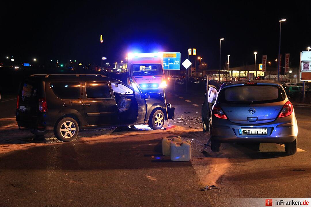 Frontalkollision auf B303 bei Himmelkron