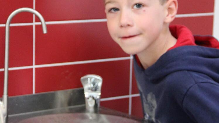 Remco an der neuen Wasserstelle.Foto: Katharina Müller-Sanke