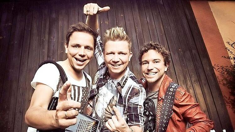 Mit ihrem neuen Feuerwehr-Song haben die "Dorfrocker" neuerlich einen Hit gelandet. Foto: privat