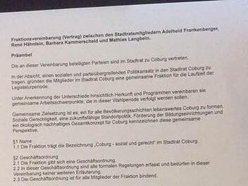 Die Erklärung der neuen Fraktion.  Foto: Simone Bastian