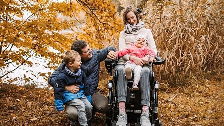 Eine Familie gibt nicht auf: Juliane mit ihrem Ehemann und ihren Kindern.