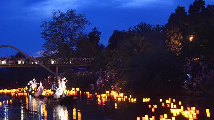 Die Saale brennt  Foto: Peter Rauch