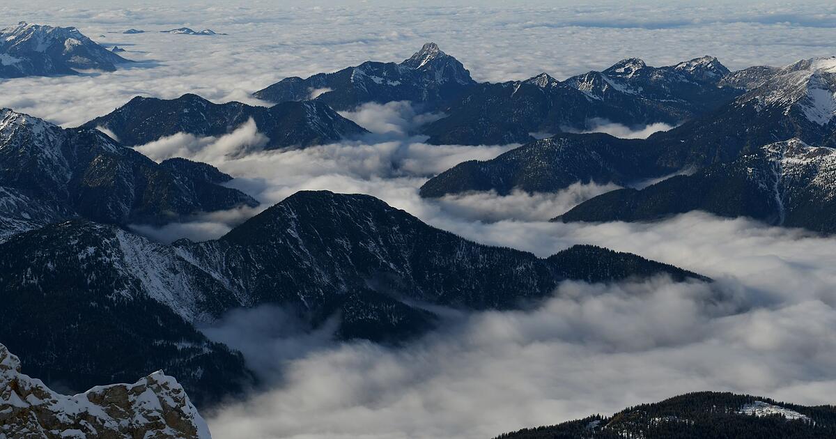 Tyrol: Woman from Bavaria falls to her death in front of her husband's ...
