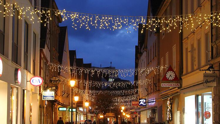 Kulmbach im weihnachtlichen Lichterglanz Foto: Jürgen Gärtner