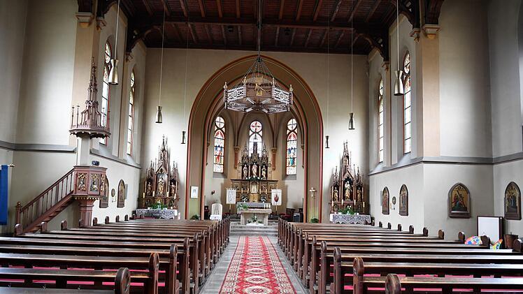 Prächtig: Die Pfarrkirche von Schwürbitz. Foto: Ronald Rinklef