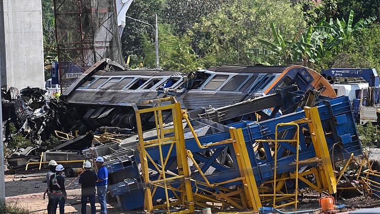 Zugungl&uuml;ck in Thailand