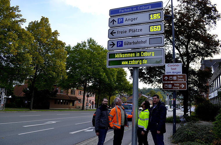Coburg: Neues digitales Leitsystem soll Parkplatzsuche erleichtern - "wichtiger Service"