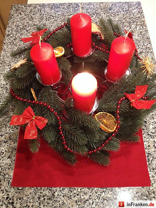 Ein Lichtlein brennt... Der 1. Advent in Franken