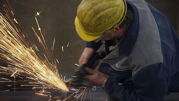 Fast 270.000 ohne Abschläge früher in Rente