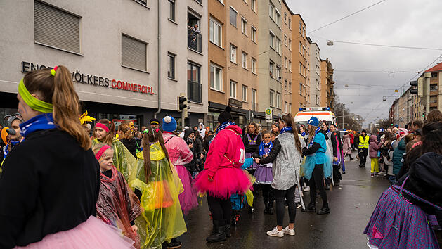 Furcht vor IS-Angriff bei Fasching in Franken - Polizei erkl&auml;rt Lage